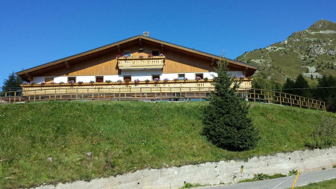 Belvedere Mountain Experience Monno Exterior foto